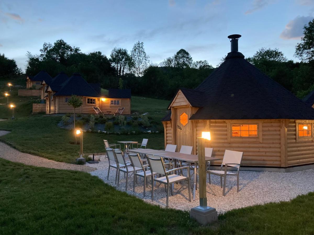 Aux Kotas Finland'Ain Villa Izieu Екстериор снимка